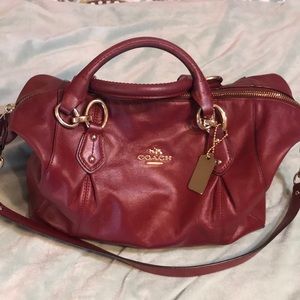Coach purse. Excellent condition.